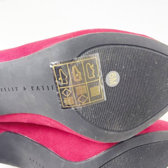 KELLY + KATIE Crimson Faux Suede Ankle Boots Size 6M - Picture 12 of 13
